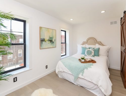 sliding door room
