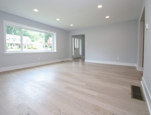 balcony area room