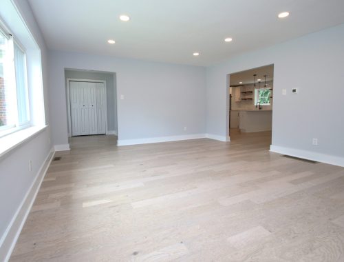balcony area room